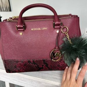 Michael Kors handbag ! Excellent condition
